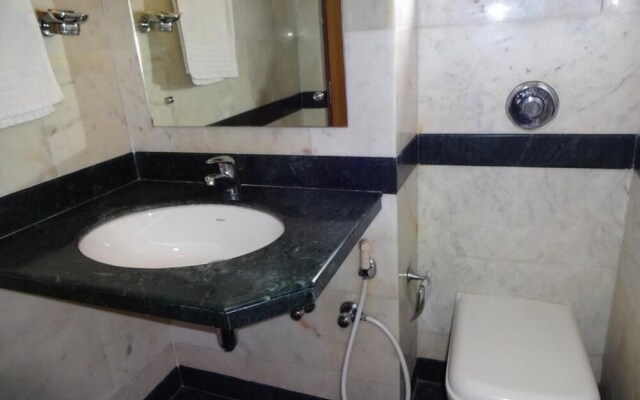 Nahar Manchester Inn