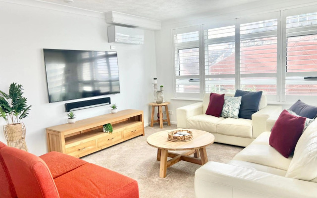 Wharf Boutique Apartments
