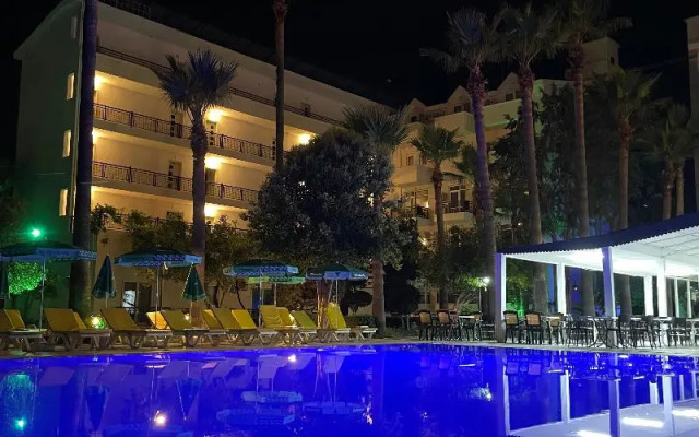 Malibu Garden Resort Hotel