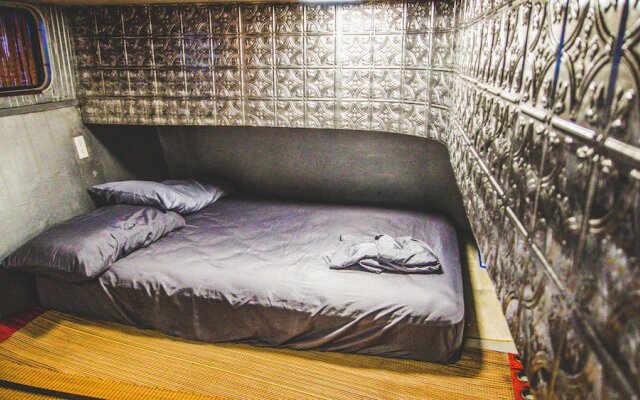 Airstream Houseboat Amazing Lake Travis View