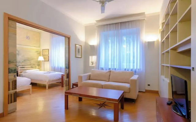 JOIVY Lovely Apt with Communal Pool in Nervi