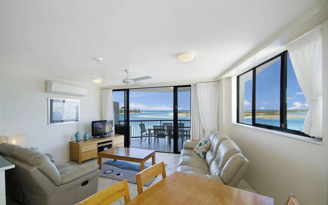 Windward Passage Holiday Apartments