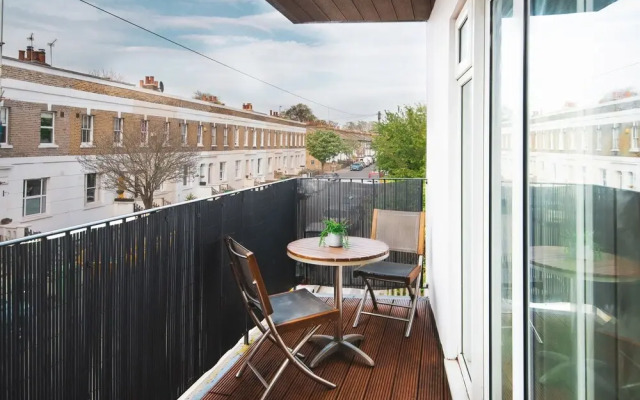 Ida Pod Places - New Cross Gate