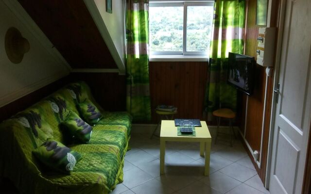 Apartment With 2 Bedrooms in Cilaos, With Wonderful Mountain View, Enc