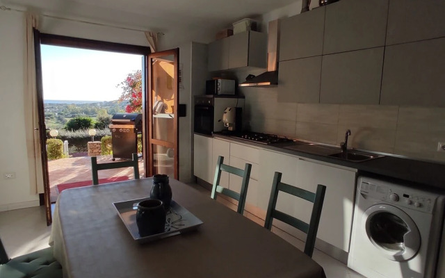 Casa Martina With Sea View In Tanaunella