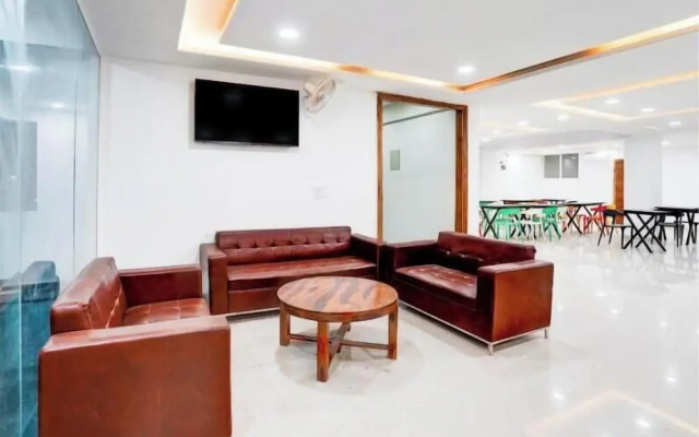 Radiant Blu Hotel