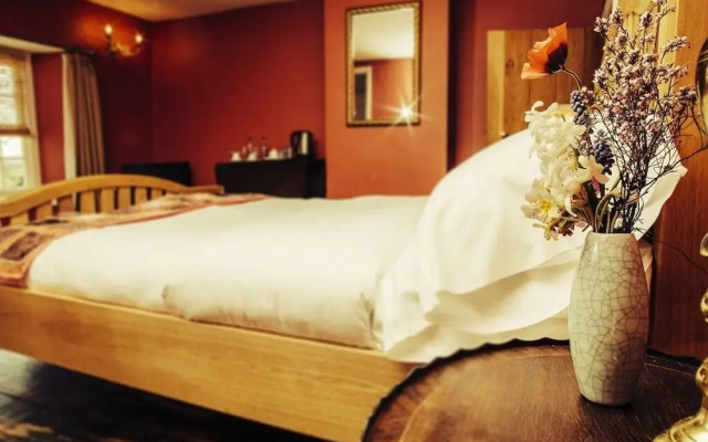 The White Lion Inn