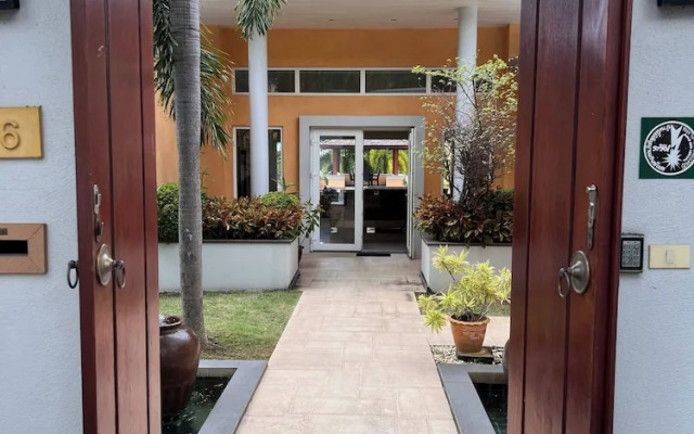 Tropical Luxury 4BR Pool Villa w Game Area