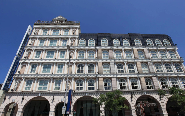 Grand Boss Hotel