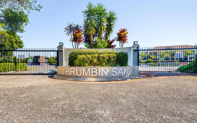 Currumbin Sands Holiday Apartments