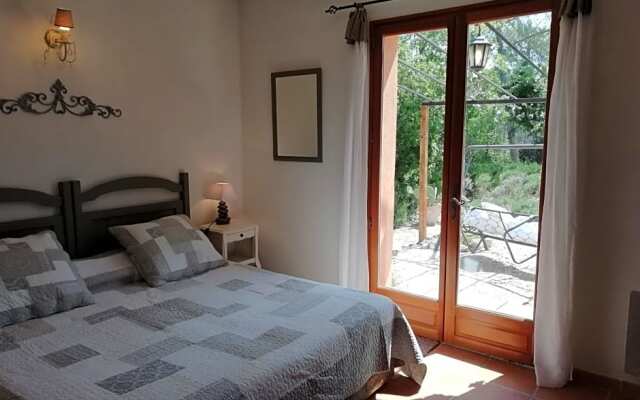 Chambre d'H¿te Le Mas des Romarins