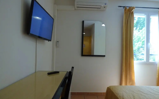 AppartHotel Festival Sud Aqua - Gare TGV