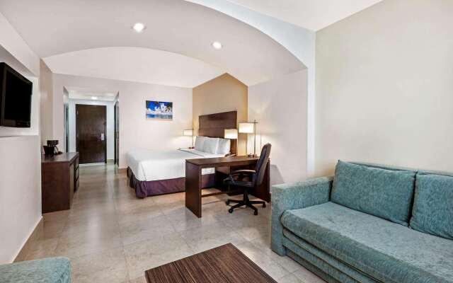 Wyndham Garden Cancun Downtown