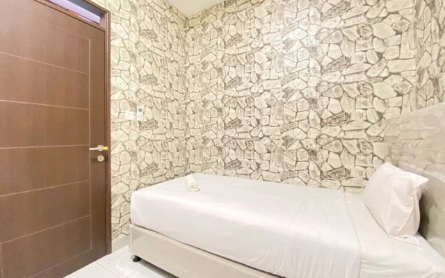 Warm And Comfort 2Br Mekarwangi Square Cibaduyut Apartment