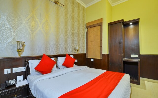 OYO 2072 Hotel Indigo Heritage