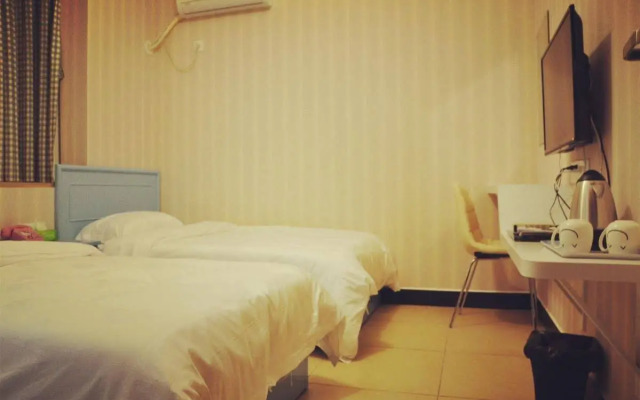 Zhangjiajie Meet Themed Inn
