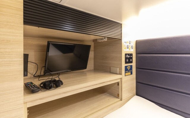 Tabist CapsuleHotel APODS Himeji Station