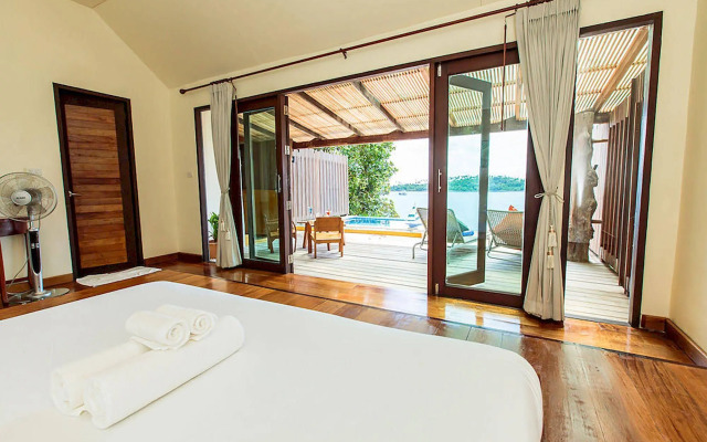 Captain Hook Resort