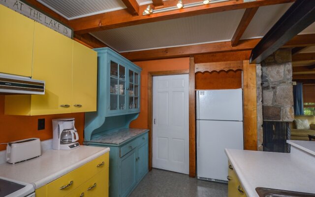 Nestled Hideaway 3 Bedroom House