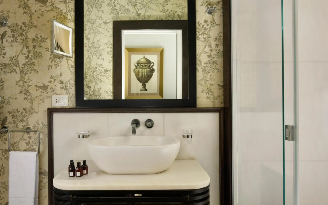 San Firenze Suites & Spa