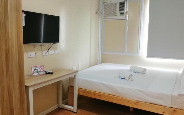 By The Sea Hotels - Bulalacao