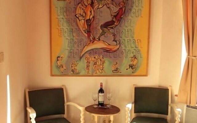 B&B Golden Lion
