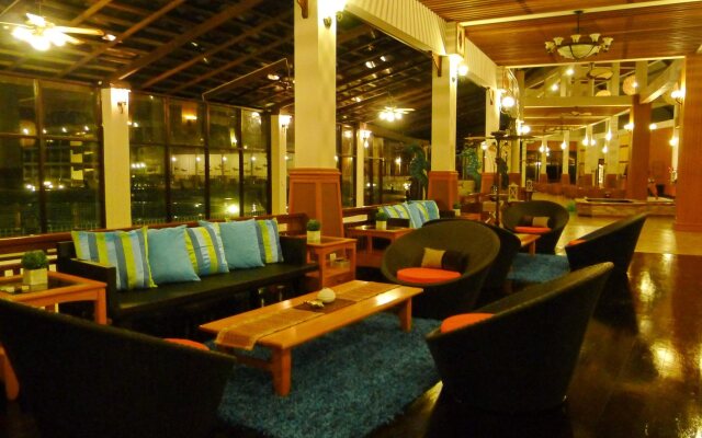Pearl Laguna Resort