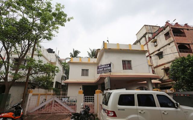 OYO 9009 near Railway Station