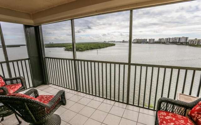 Windward Point 608