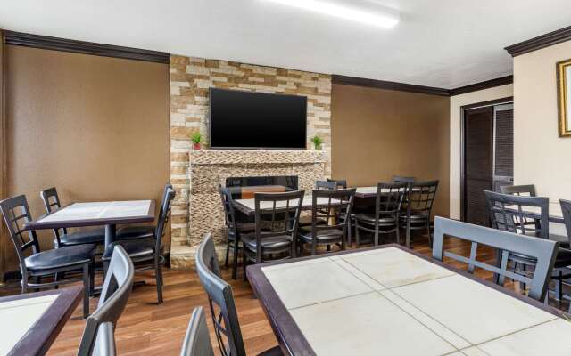 Econo Lodge Rock Hill Northeast