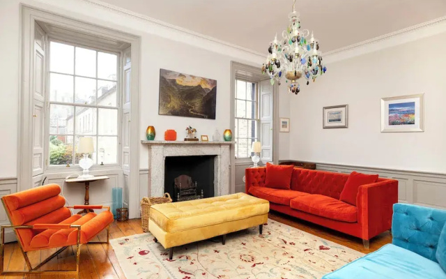 Luxury Family Flat in Edinburgh New Town