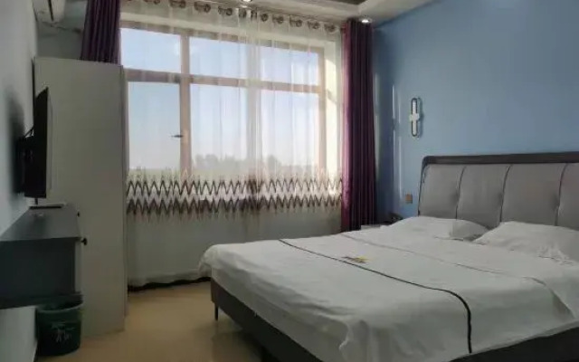 jujia lianhe jiudian