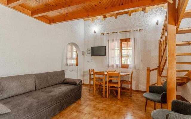 Sophia's maisonette 2