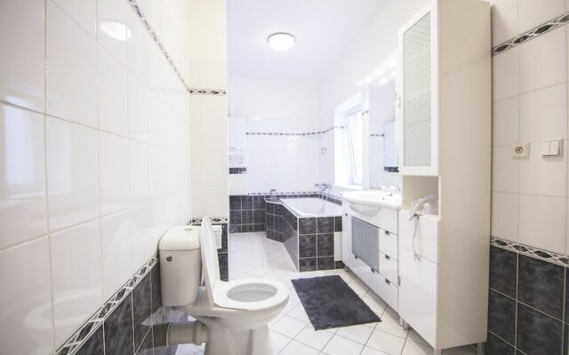 Good Time Prague Duplex