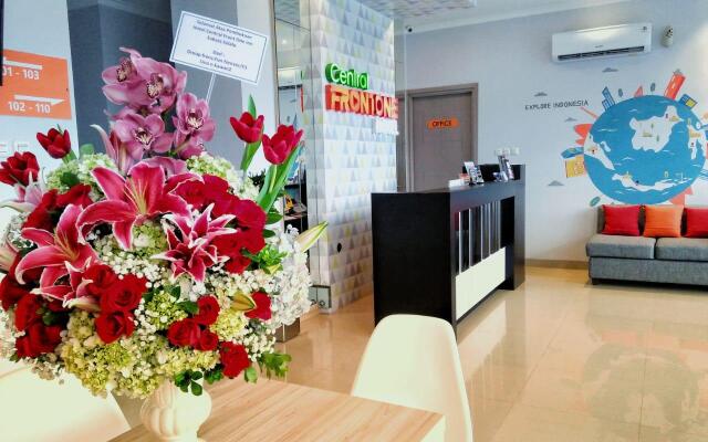 Central Front One Inn Jakarta Airport