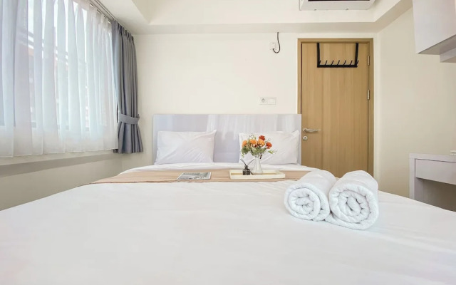 Restful And Chic 2Br At Meikarta Apartment