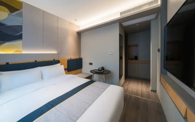 Home Inn Chongqing Shapingba Shinianpan Lantian Hospital