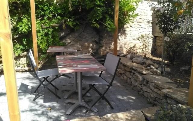 A Deux Pas du Rhéby