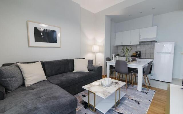 Vivian's cozy apartment