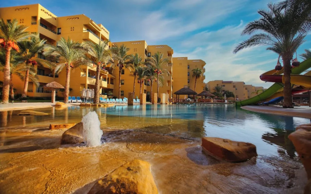 Eagles Downtown Zahabia Aqua Park