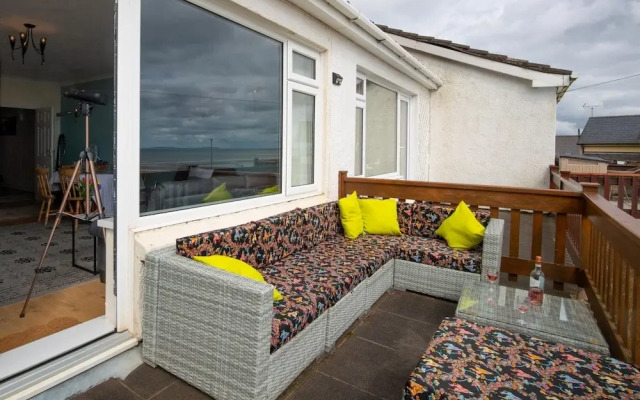 Temple Bar Apartment - Sea Front Views