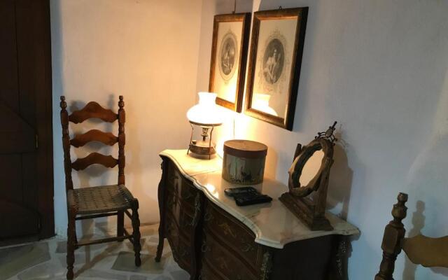 Mylopetra Traditional House