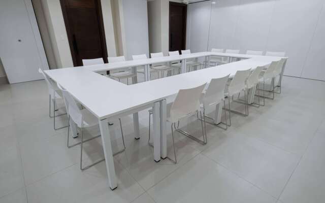 Super 8 By Wyndham Manzanillo