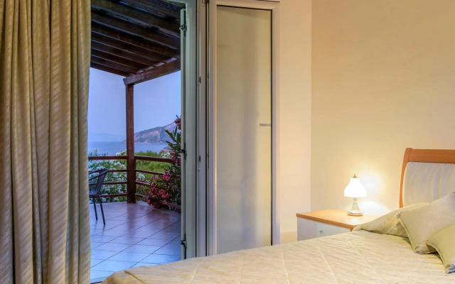 Mouzakis Villas