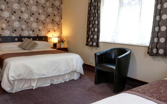 Best Western Compass Inn