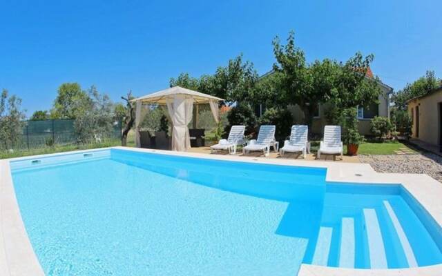 Lovely Villa in Sukošan With Private Swimming Pool