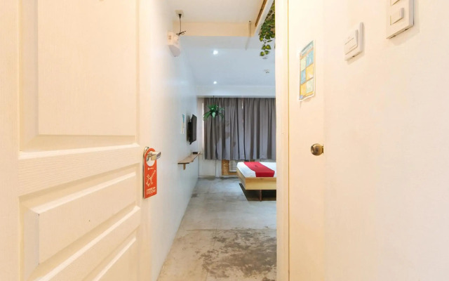 RedDoorz Plus @ Boni Avenue Mandaluyong