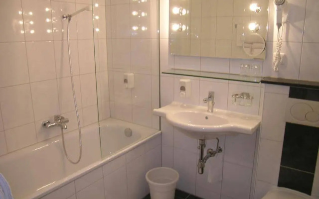 4-Länder Hotel Deutschmann