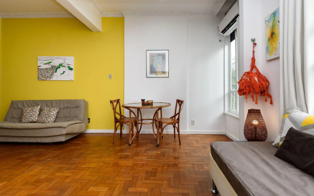 Apartamento a 300m da Praia de Ipanema | VP318/404