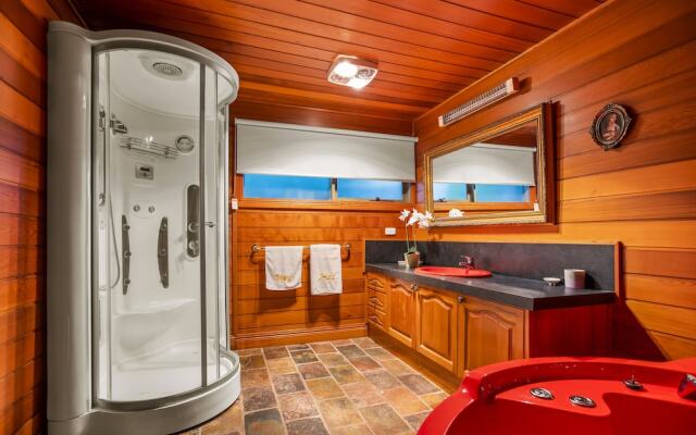 StayAU 4BR Spacious Nature Retreat